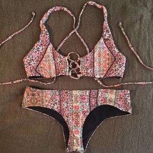 PacSun O’Neill 2 pc - Perfect Condition - Cheeky